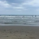 Descanso y confort frente al mar!